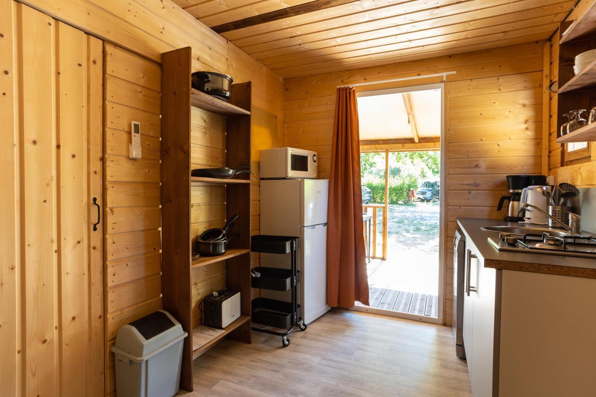Camping Sites Et Paysages Les Pres Hauts Sisteron Kültér fotó
