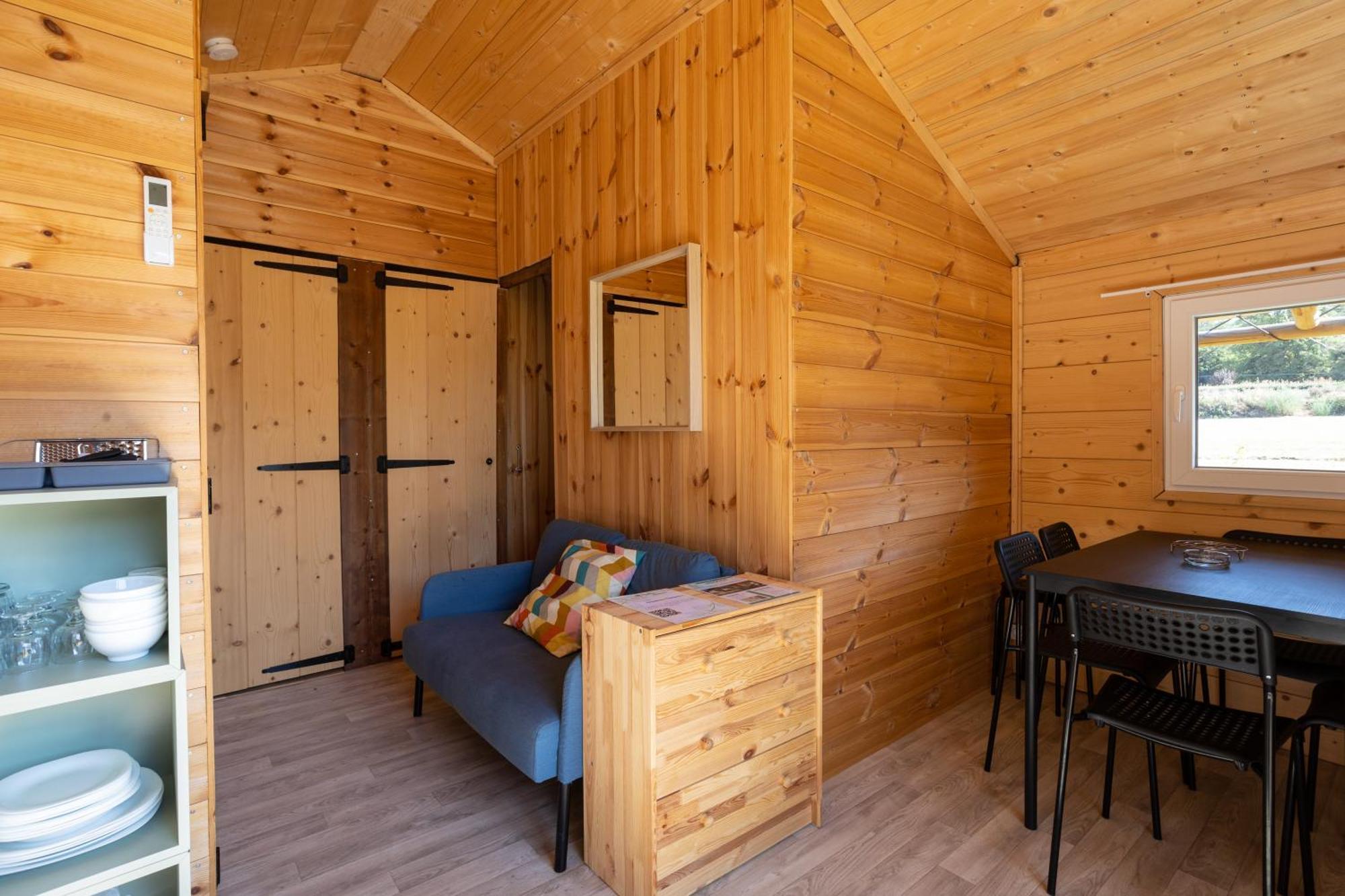Camping Sites Et Paysages Les Pres Hauts Sisteron Kültér fotó